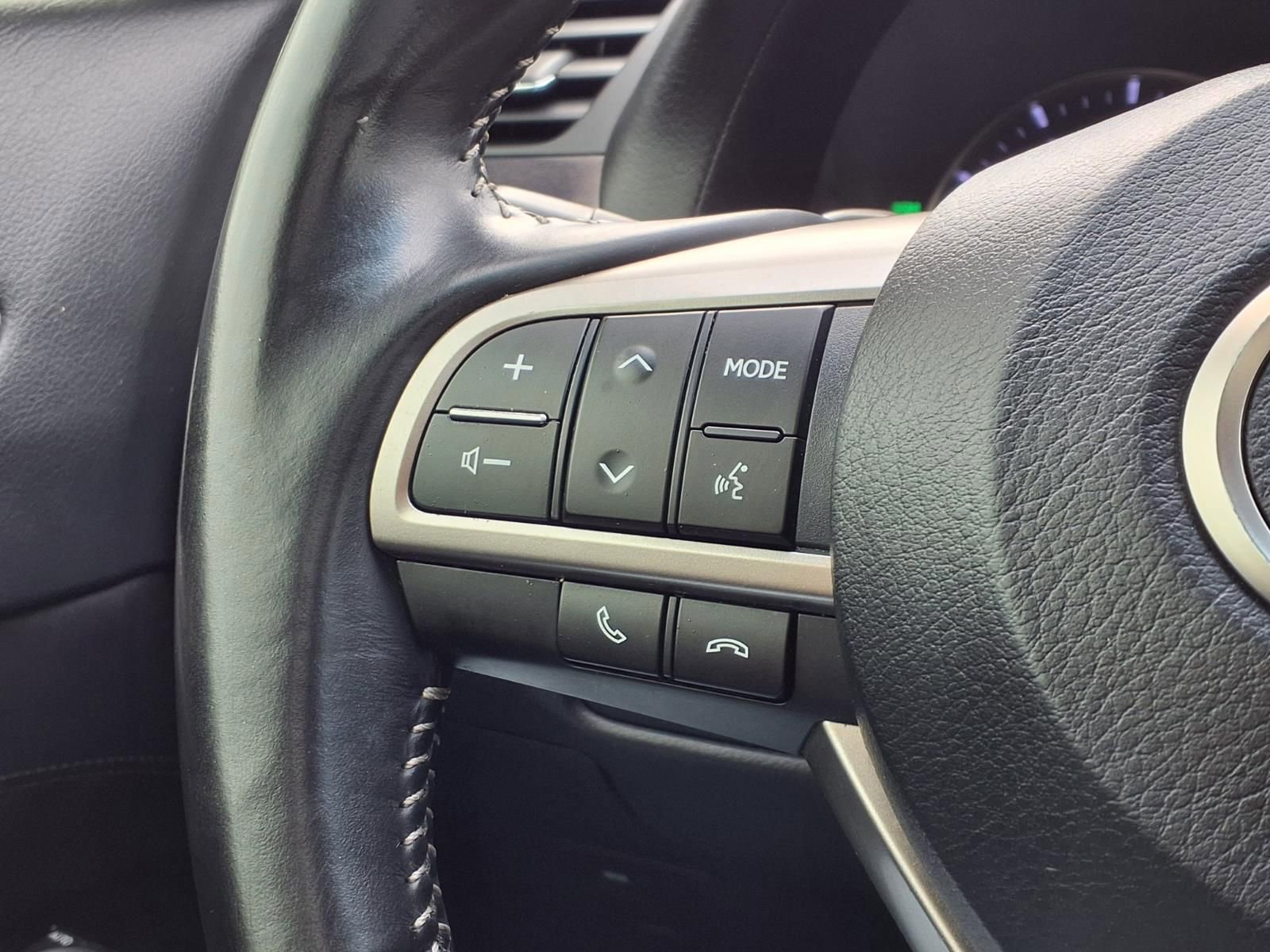 Used 2017 Lexus GS 350 w/ Preferred Accessory Package RWD image 25