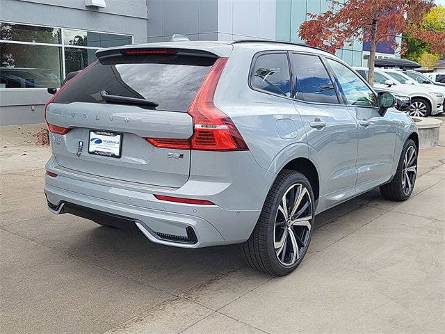 Used 2025 Volvo XC60 B5 Ultra w/ Protection Package Premier image 5