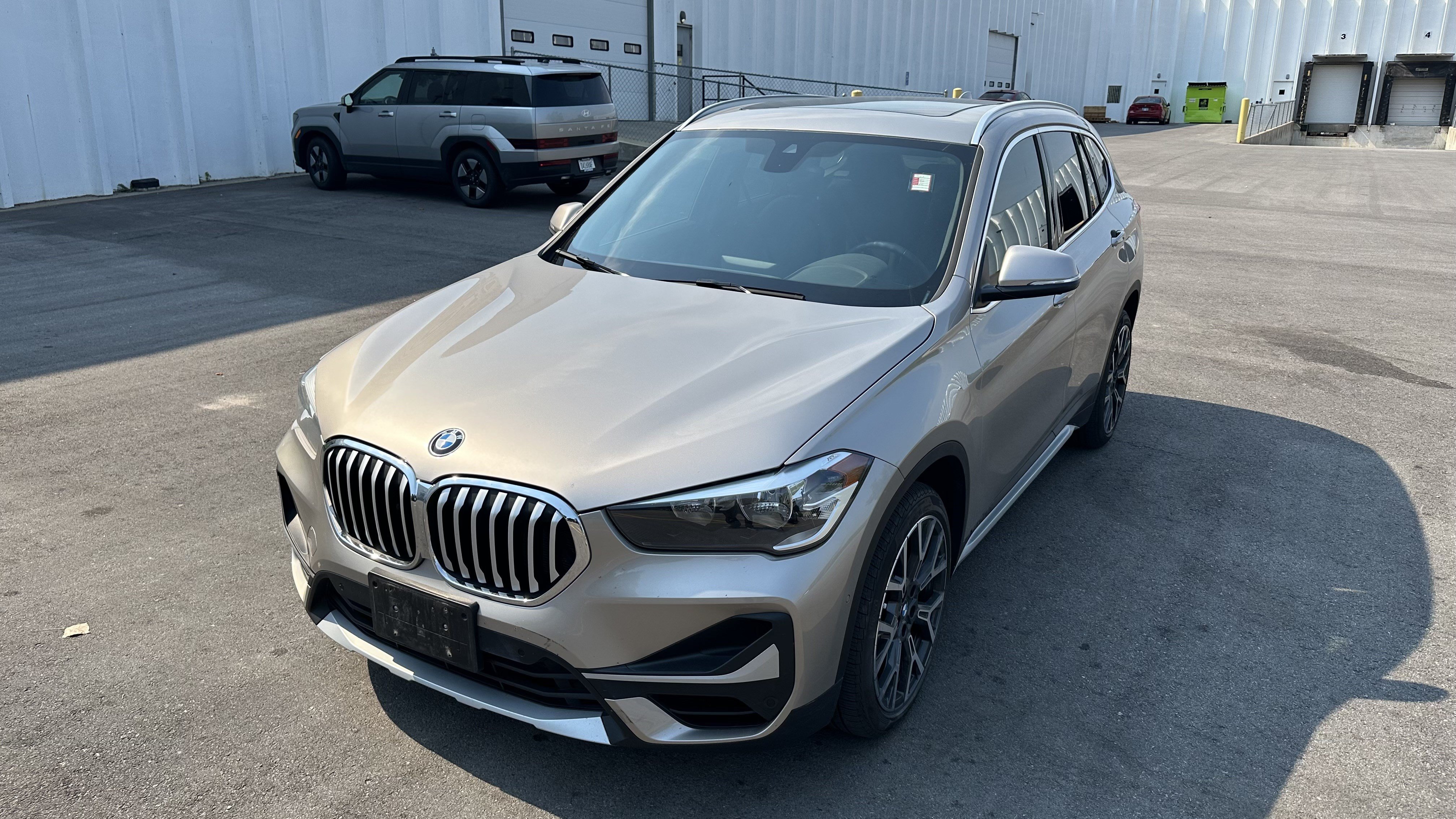 Used 2021 BMW X1 xDrive28i w/ Convenience Package AWD/4WD image 5