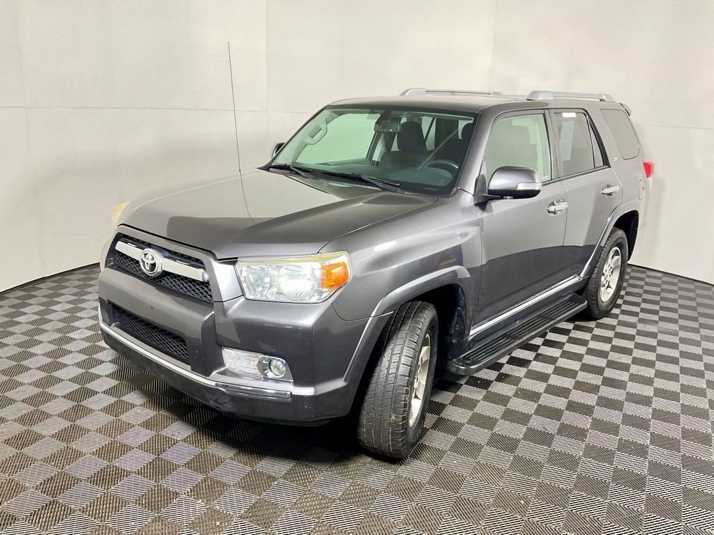 Used 2011 Toyota 4Runner SR5 w/ Convenience Pkg image 7