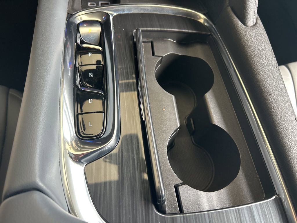 Certified 2023 Buick Enclave Essence FWD image 18