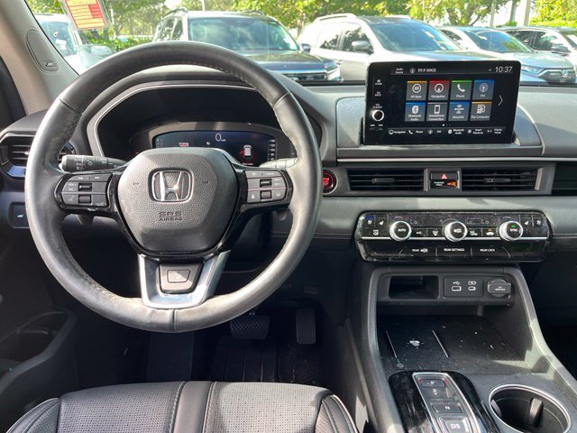 Used 2025 Honda Pilot Elite image 10