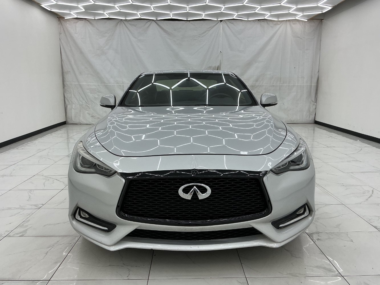 Used 2017 INFINITI Q60 3.0t w/ Premium Plus Package 3.0T AWD/4WD image 5