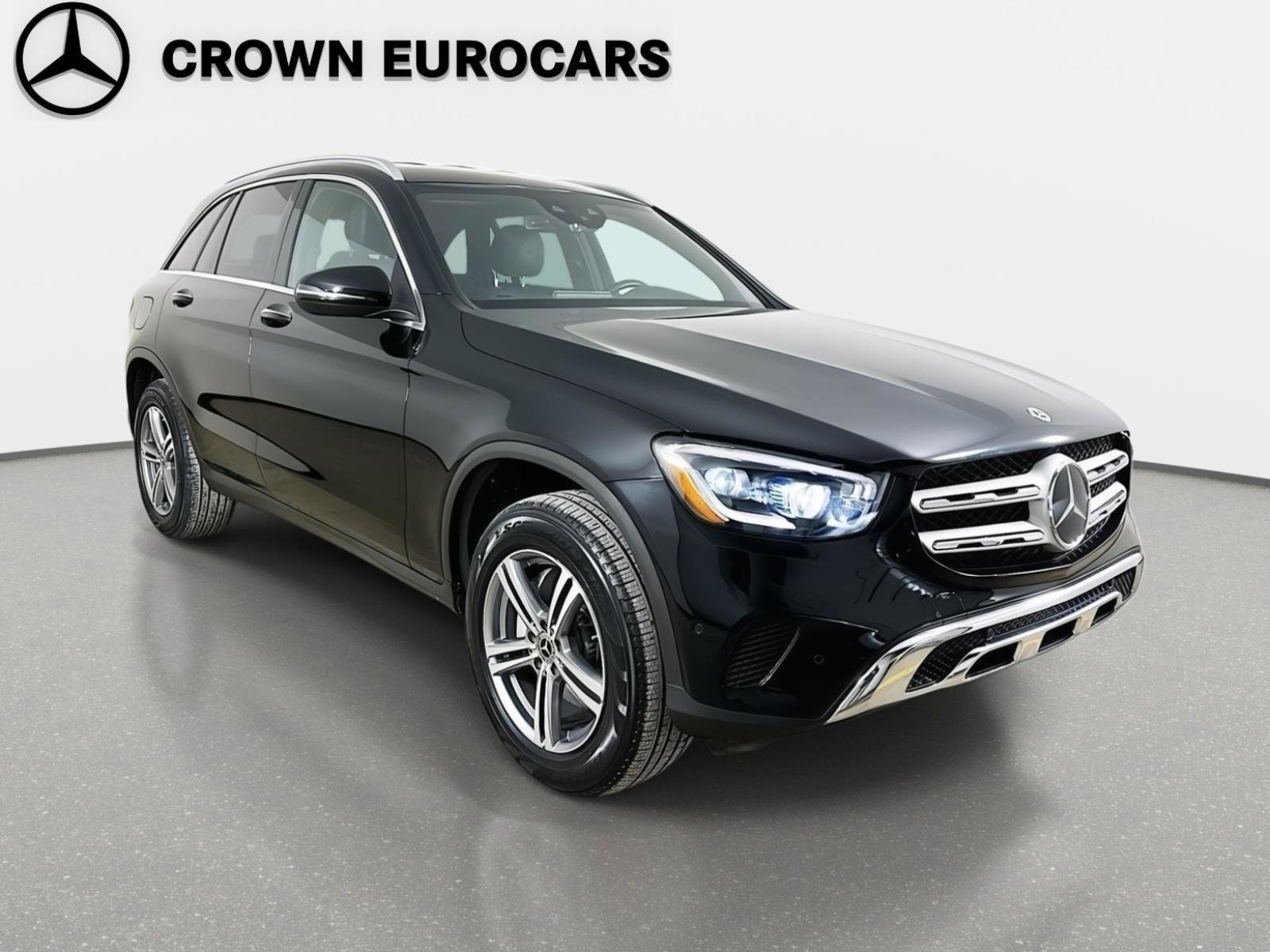 Used 2022 Mercedes-Benz GLC 300 4MATIC image 3