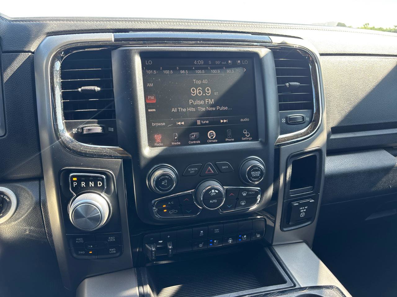 Used 2014 RAM 1500 Sport w/ Sport Premium Group AWD/4WD image 16