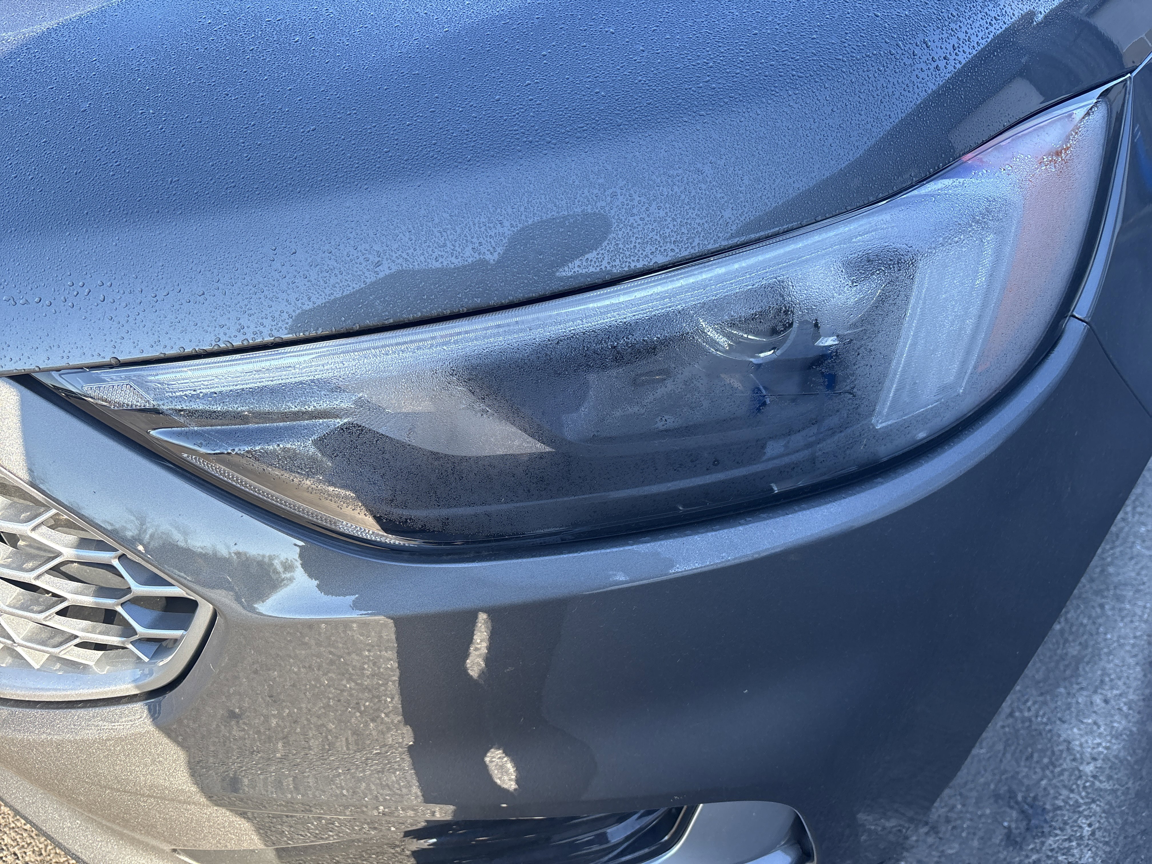 Used 2024 Ford Edge SEL image 10