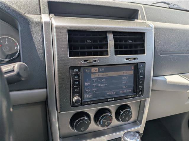 Used 2008 Jeep Liberty Limited w/ Trailer Tow Class III Group AWD/4WD image 11