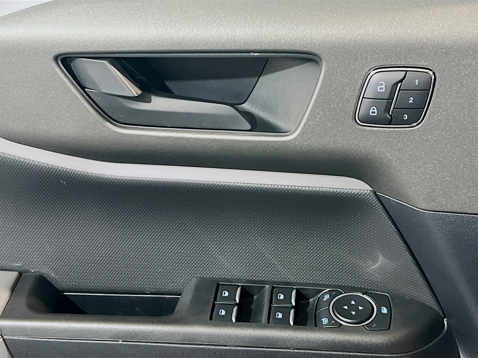 Used 2025 Ford Bronco Sport Badlands image 13