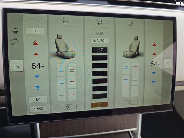 New 2026 Land Rover Range Rover SE image 17