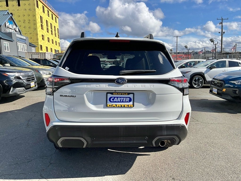 Certified 2025 Subaru Forester Limited image 10