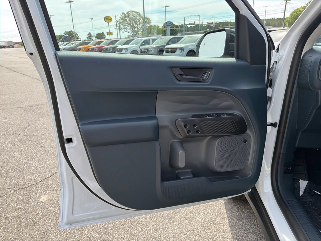 New 2026 Ford Maverick Lariat w/ Black Appearance Package AWD/4WD image 12