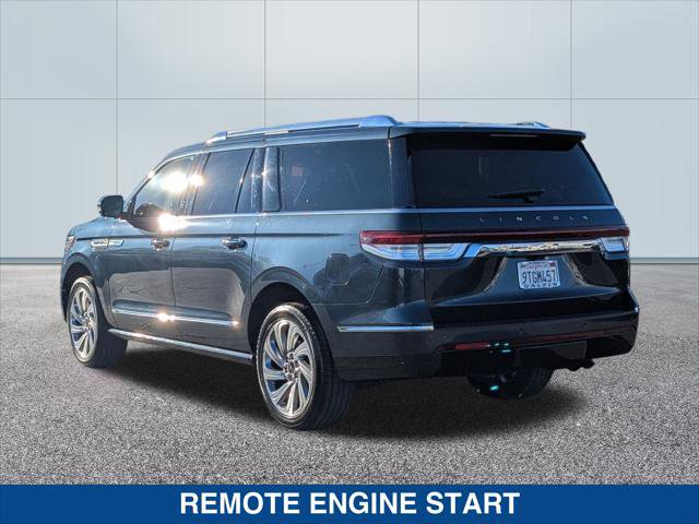 Used 2024 Lincoln Navigator L Reserve image 2
