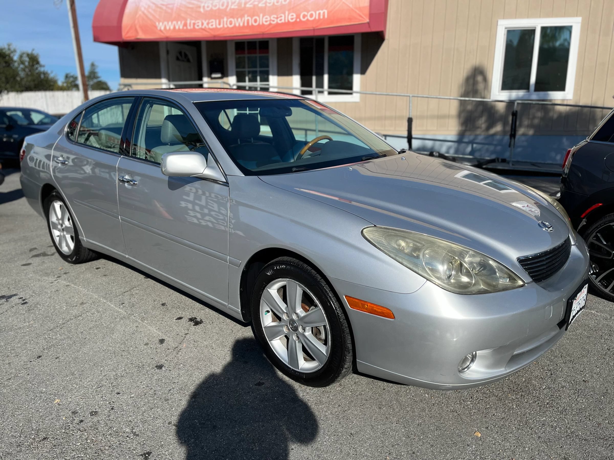 Used 2006 Lexus ES 330 w/ Preferred Accessory Pkg FWD image 1