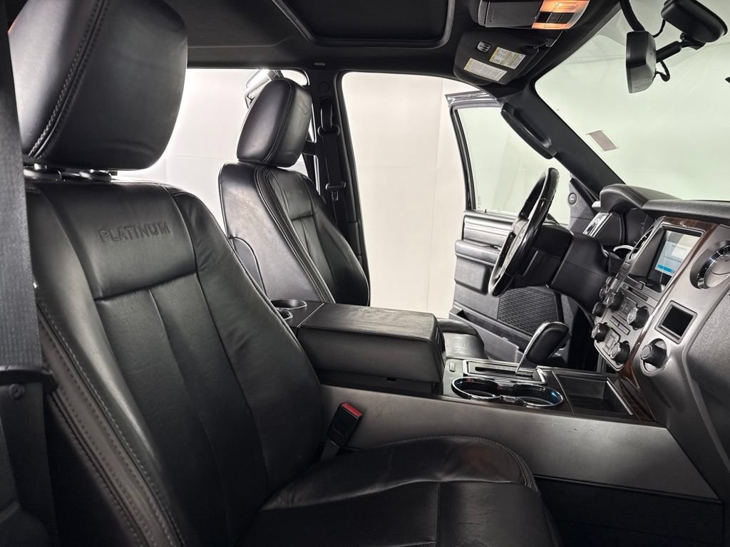 Used 2017 Ford Expedition EL Platinum AWD/4WD image 37
