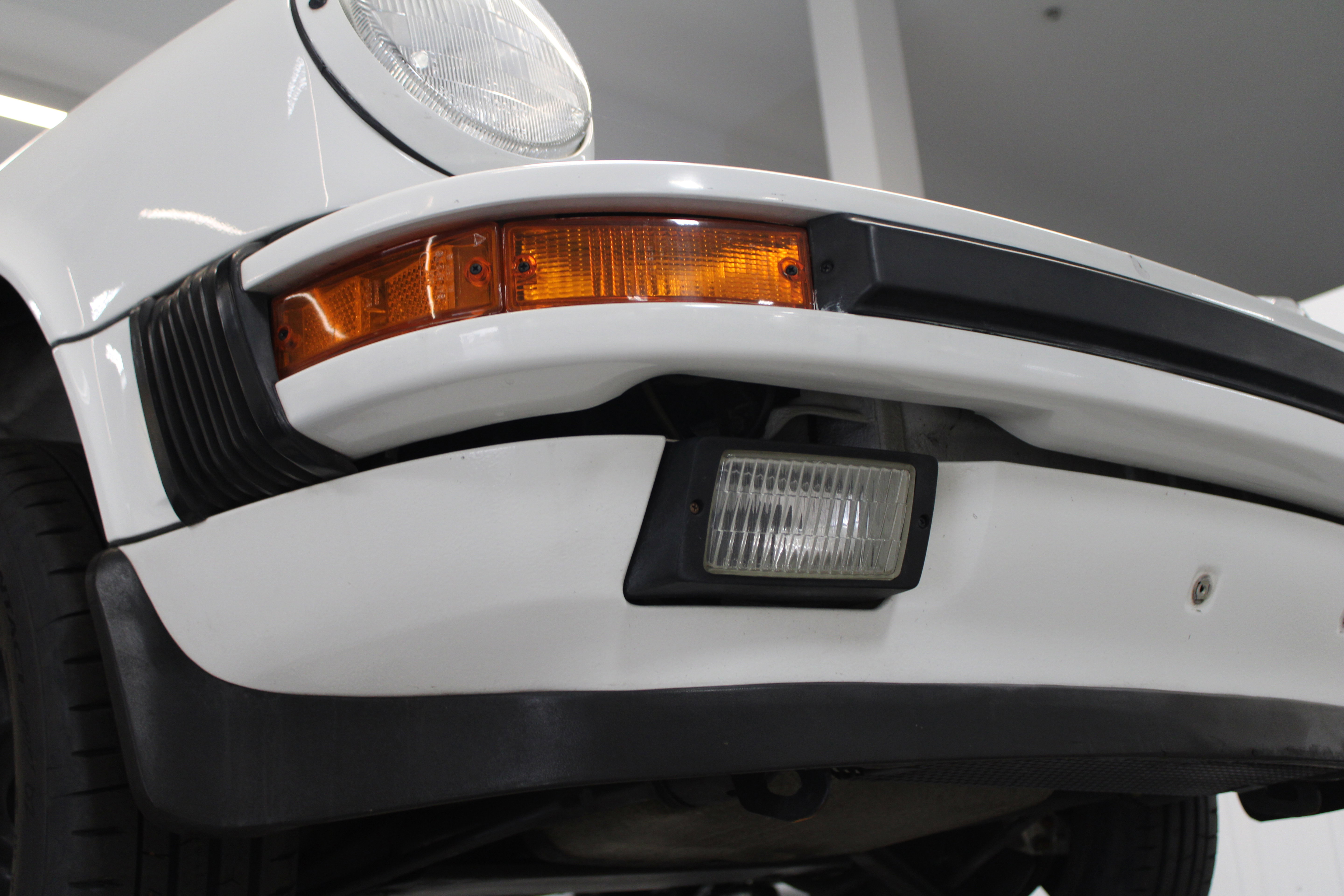 Used 1987 Porsche 911 Carrera image 90