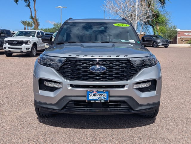 Used 2024 Ford Explorer ST-Line w/ Class IV Trailer Tow Package AWD/4WD image 11