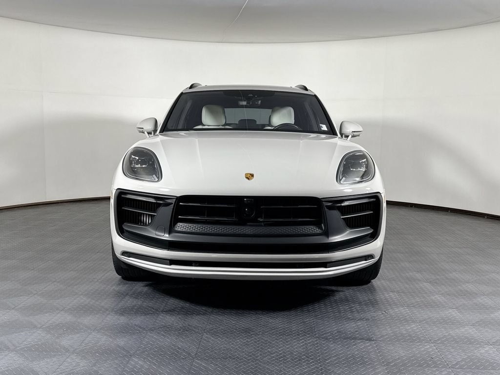 Certified 2024 Porsche Macan GTS AWD/4WD image 10