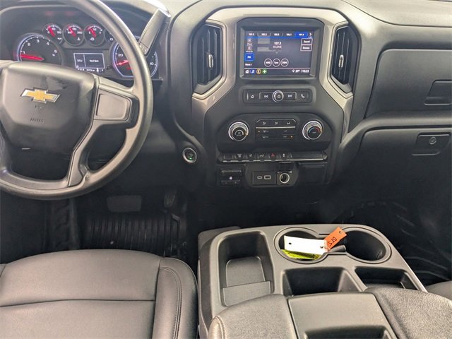 Used 2024 Chevrolet Silverado 3500 W/T image 22