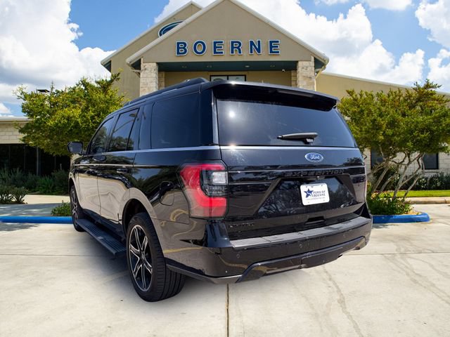 Used 2021 Ford Expedition Limited RWD image 3