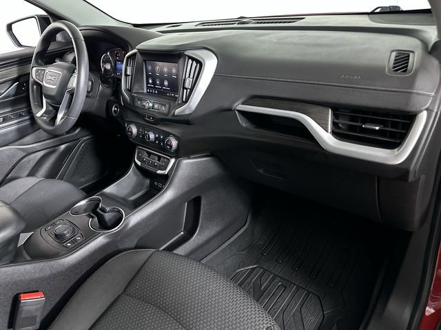 Used 2023 GMC Terrain SLE w/ Driver Convenience Package image 30