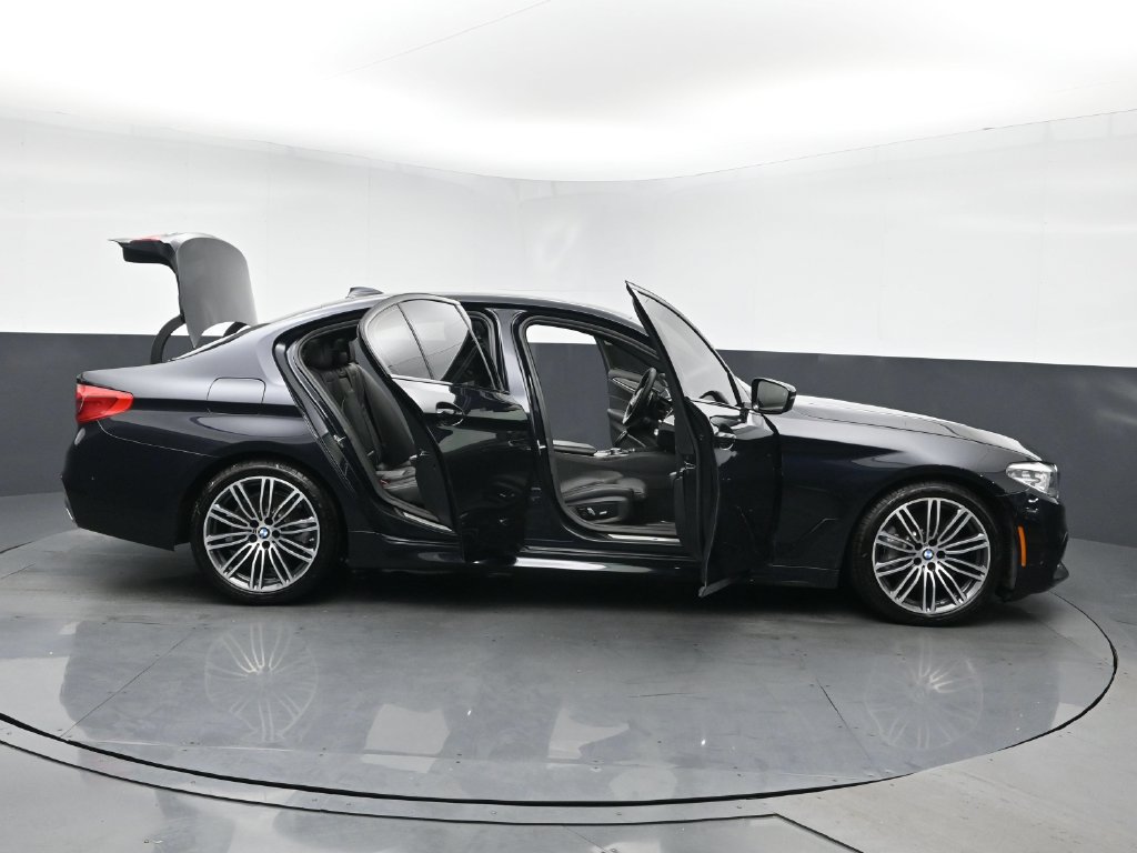 Used 2019 BMW 530i xDrive AWD/4WD image 26