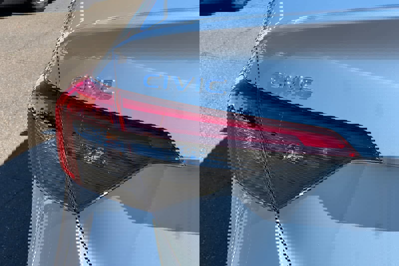 Used 2022 Honda Civic EX image 29