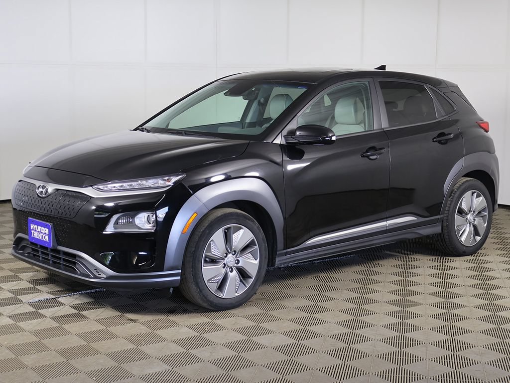 Certified 2021 Hyundai Kona Limited FWD image 7