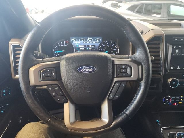 Used 2019 Ford Expedition XLT w/ Equipment Group 202A AWD/4WD image 25