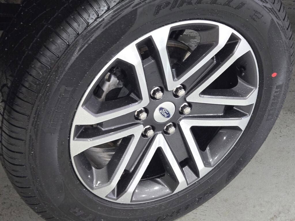 Certified 2022 Ford F150 XL w/ STX Appearance Package image 19