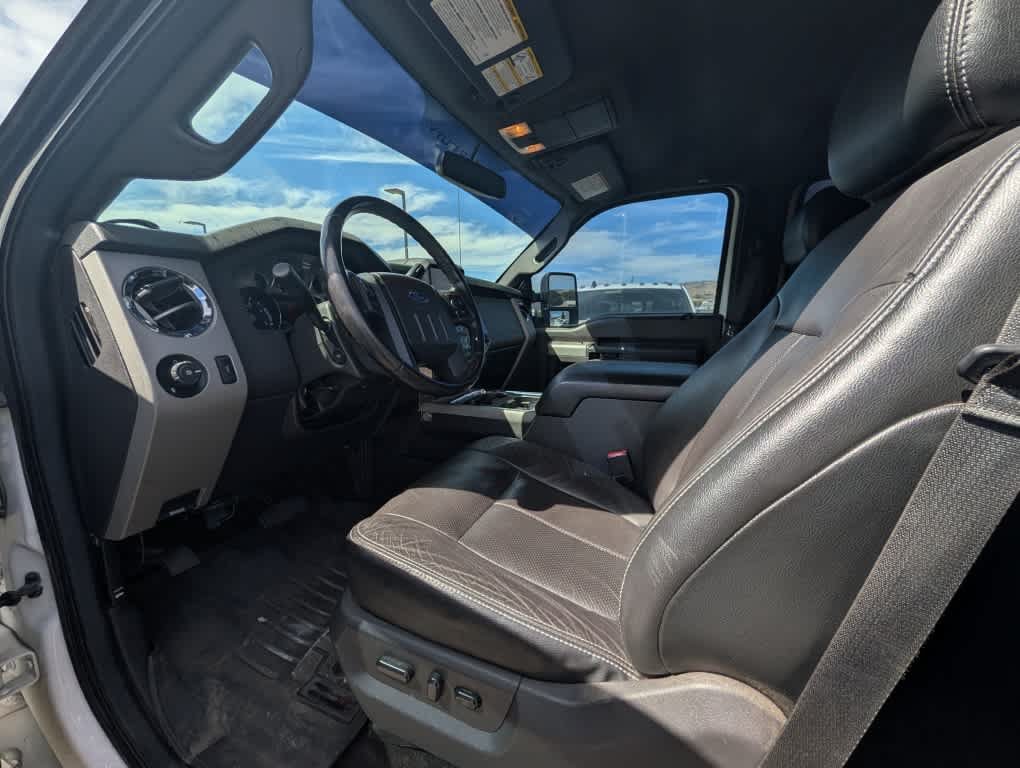 Used 2015 Ford F250 Lariat w/ Lariat Interior Package AWD/4WD image 7