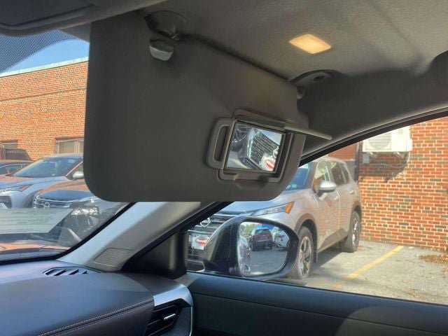 New 2025 Nissan Kicks SV w/ SV Premium Package image 28