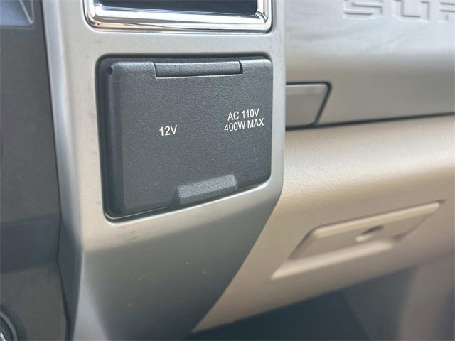 Used 2017 Ford F250 Lariat w/ Lariat Ultimate Package image 36