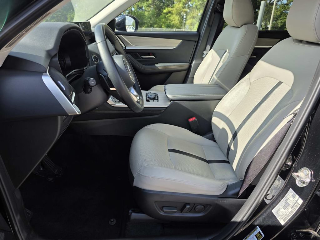 Certified 2025 MAZDA CX-90 Plug-In Hybrid w/ Preferred AWD/4WD image 9