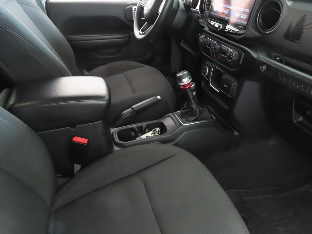 Used 2021 Jeep Wrangler Unlimited Sport AWD/4WD image 24