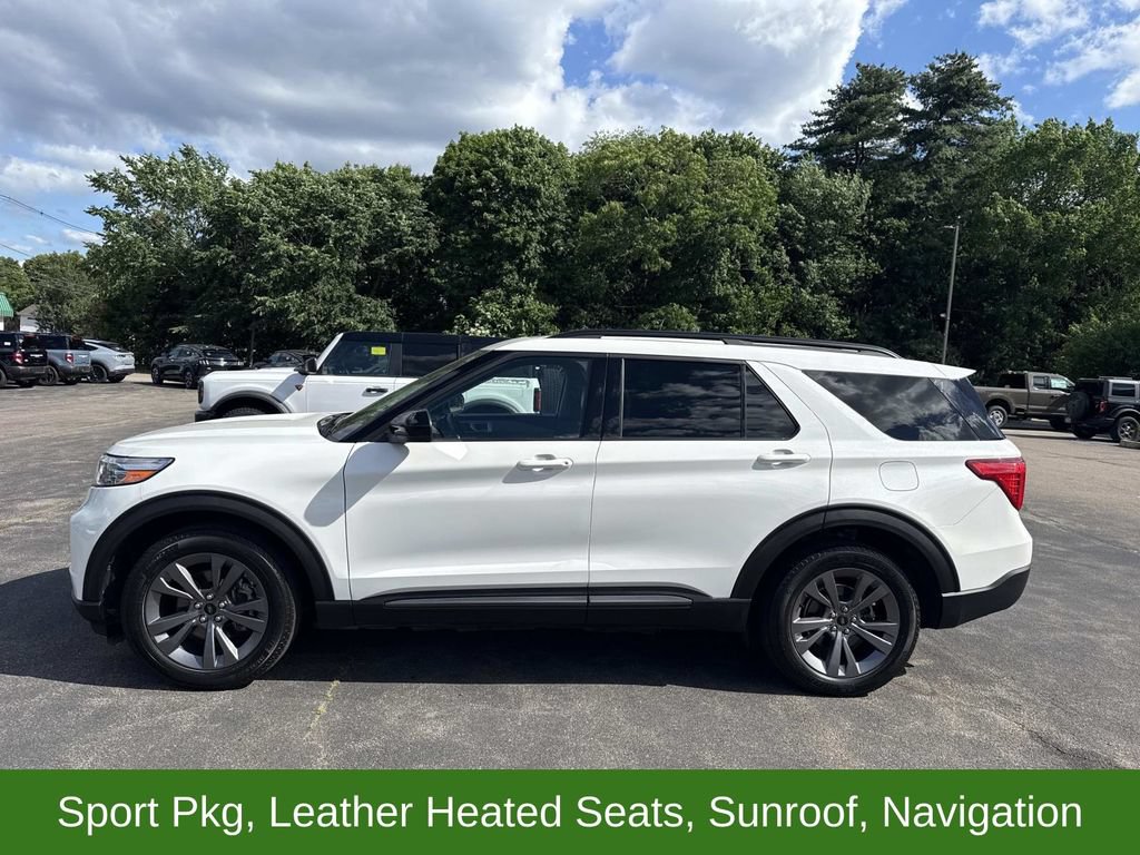Used 2022 Ford Explorer XLT w/ Equipment Group 202A AWD/4WD image 2