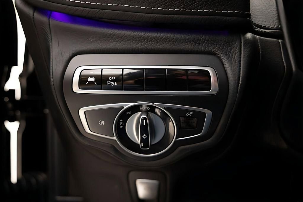 Used 2019 Mercedes-Benz G 550 image 30