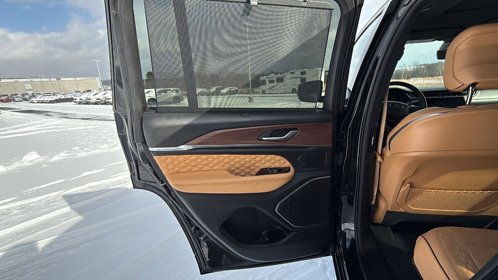 Used 2023 Jeep Grand Cherokee Summit w/ Adv Protech Group IV image 22