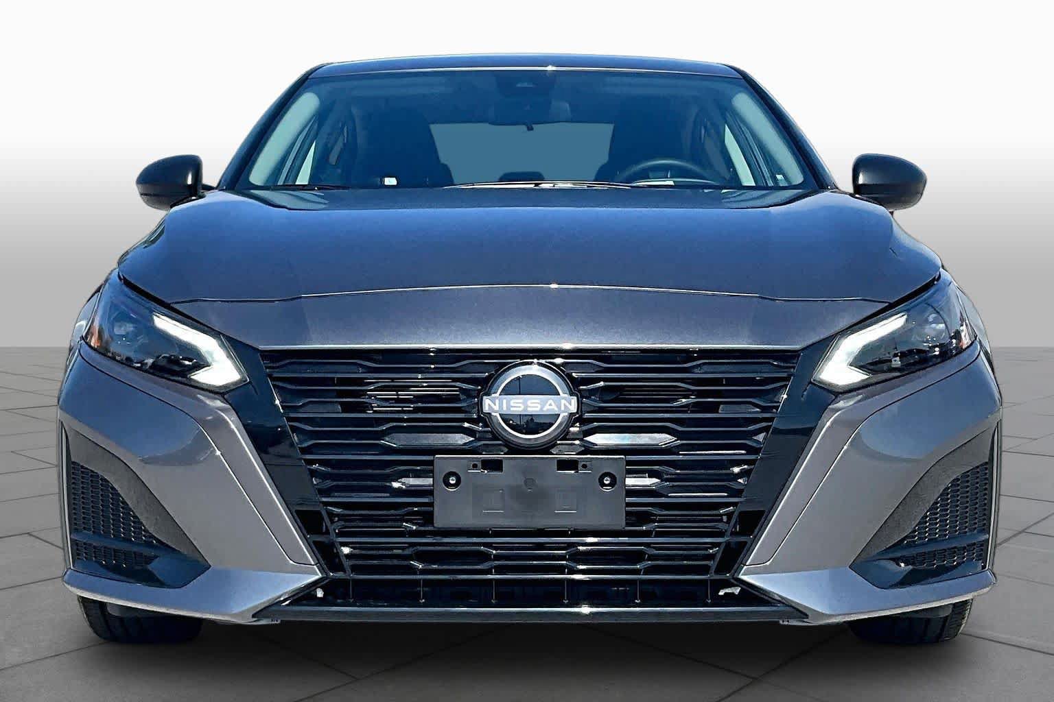 New 2026 Nissan Altima 2.5 SV FWD image 3