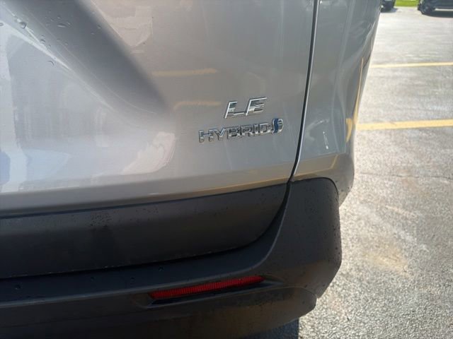 Used 2023 Toyota RAV4 LE AWD/4WD image 19