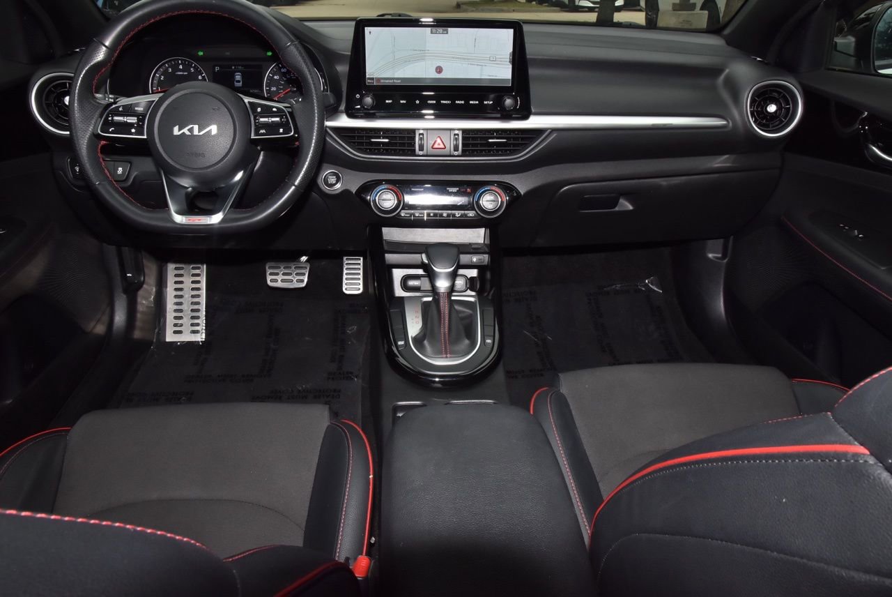 Used 2022 Kia Forte GT w/ GT Technology Package FWD image 16