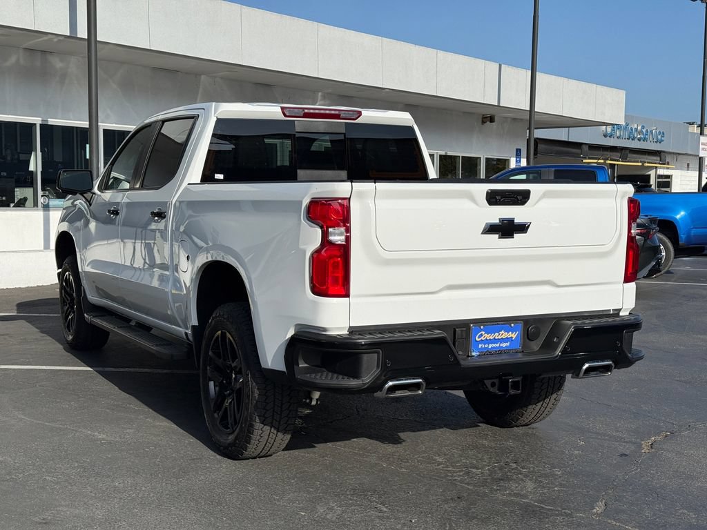 Used 2026 Chevrolet Silverado 1500 LT Trail Boss w/ LT Trail Boss Premium Package AWD/4WD image 8
