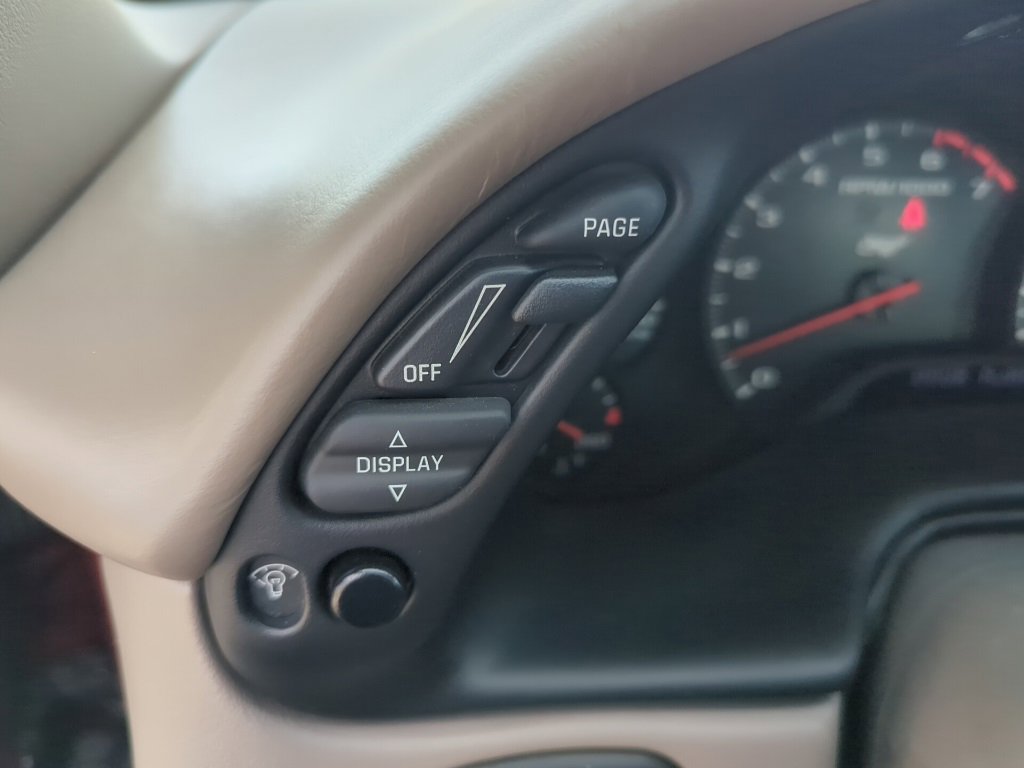 Used 2003 Chevrolet Corvette Convertible w/ Preferred Equipment Group1 image 21