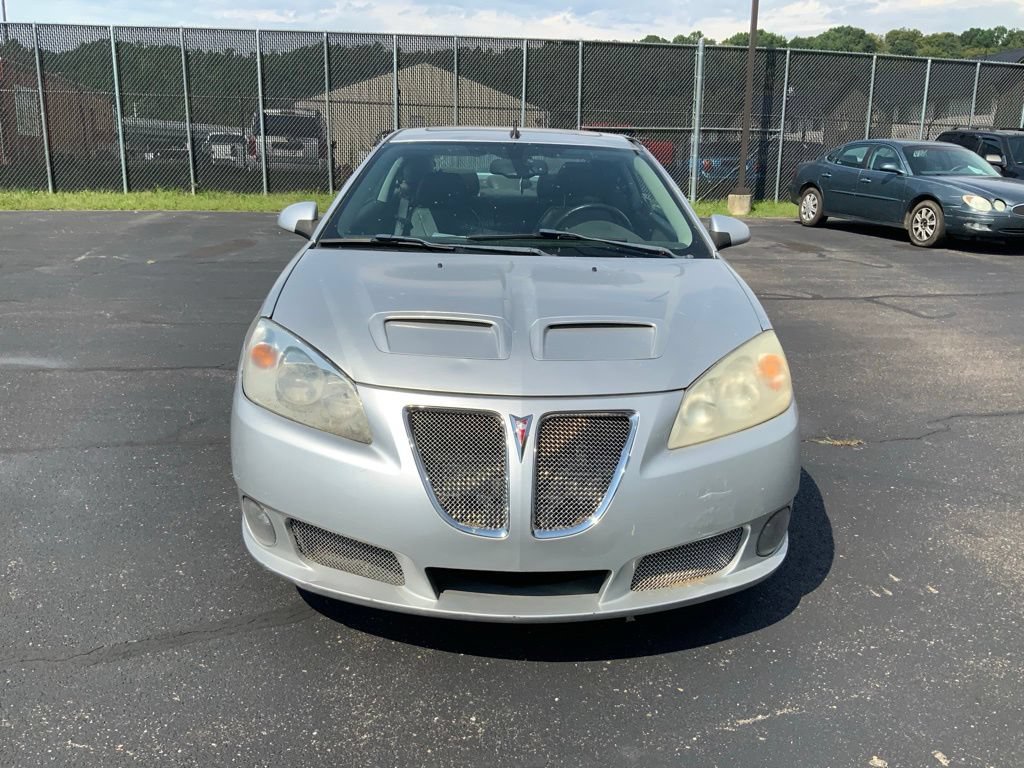 Used 2009 Pontiac G6 GXP w/ Sun And Sound Package FWD image 5