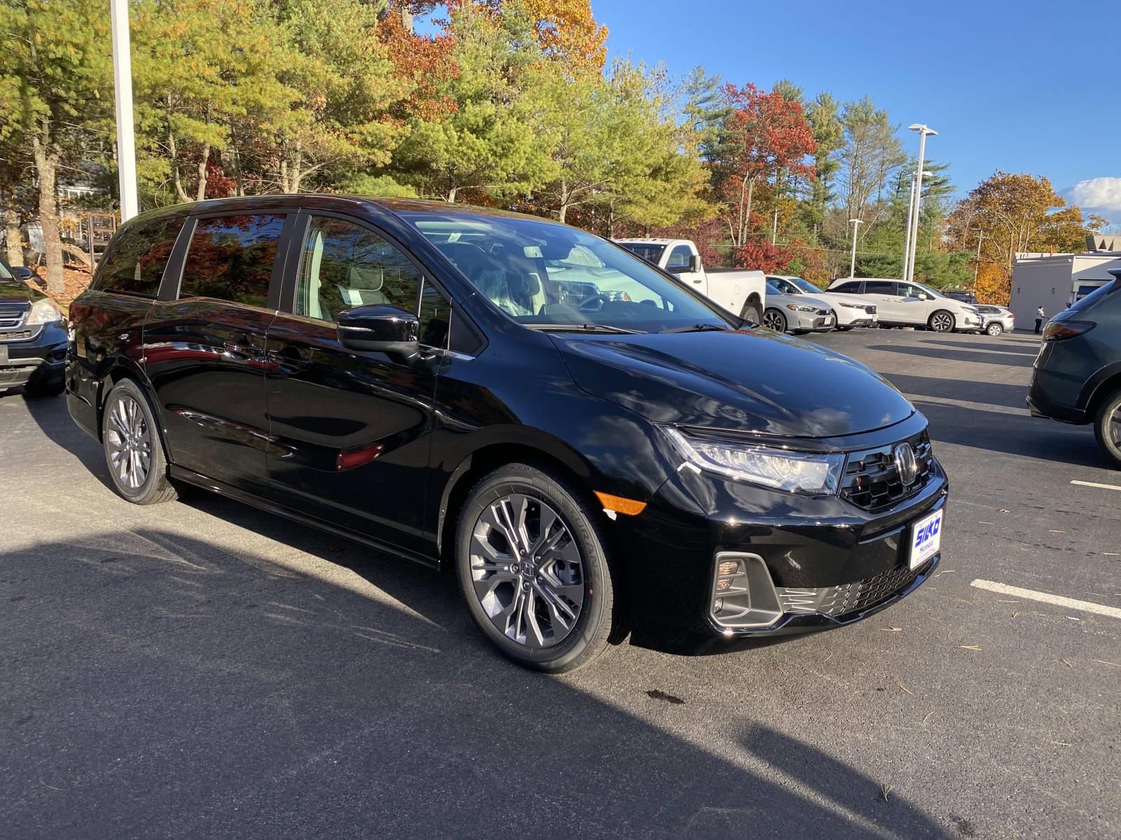 New 2026 Honda Odyssey Touring image 1