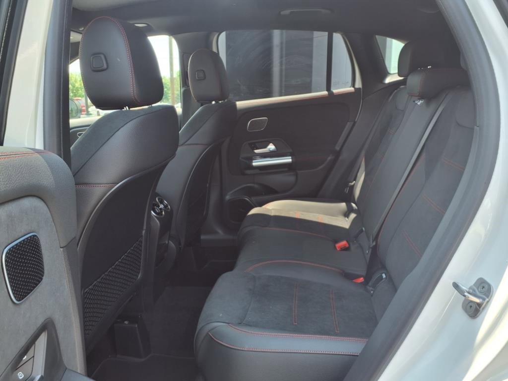 Certified 2025 Mercedes-Benz GLA 250 4MATIC image 16