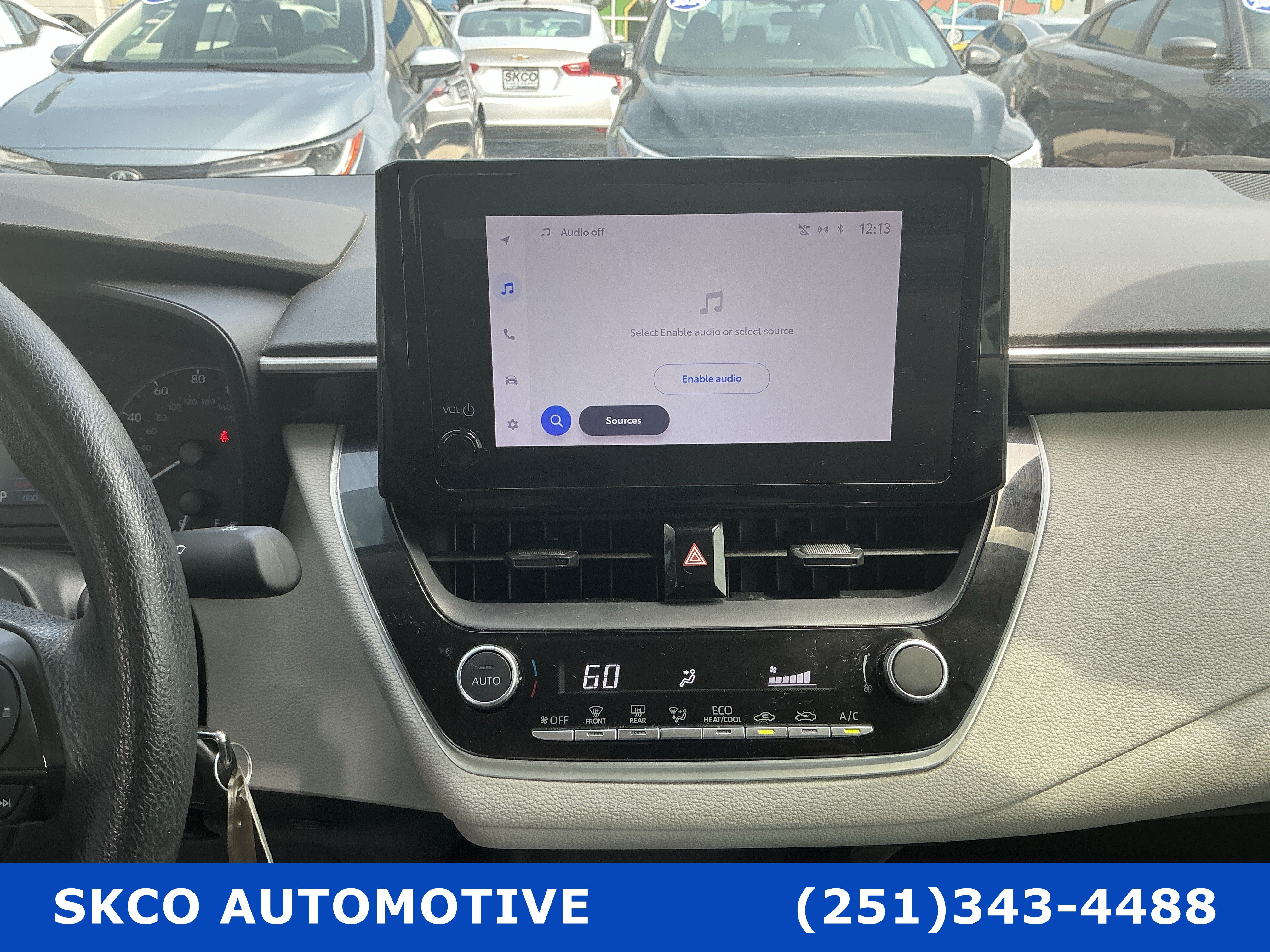 Used 2024 Toyota Corolla LE FWD image 16