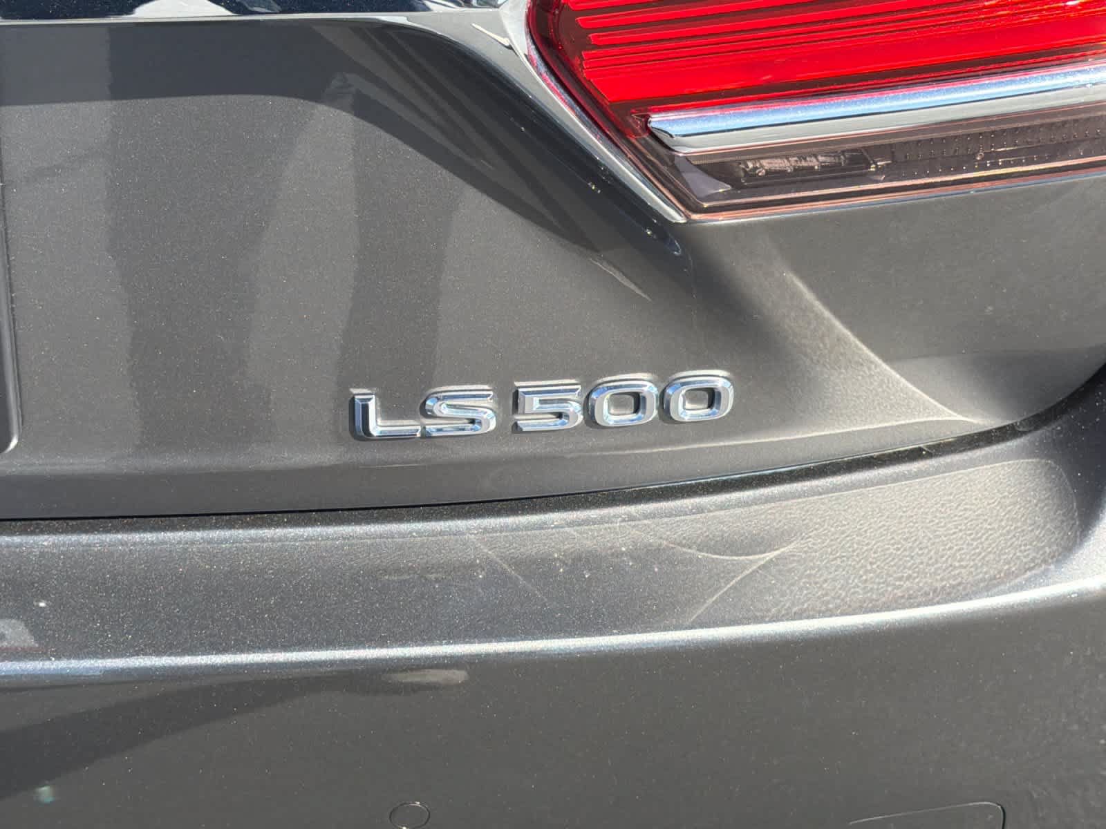 Used 2018 Lexus LS 500 w/ Interior Upgrade Package RWD image 31