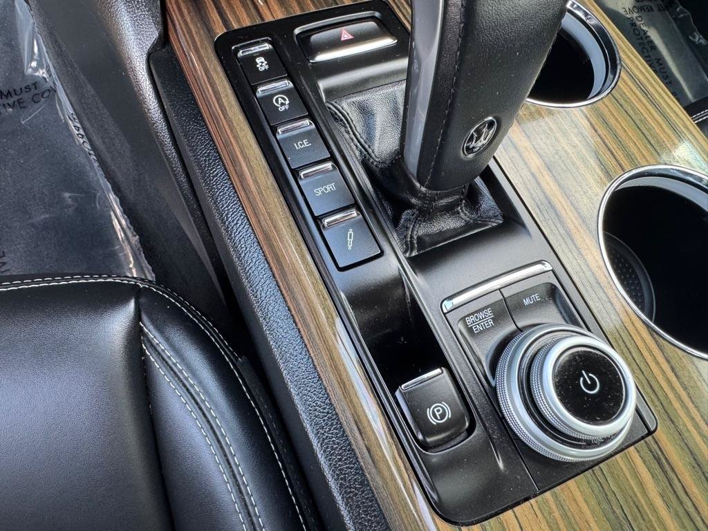 Used 2021 Maserati Quattroporte S GranLusso Q4 AWD/4WD image 37