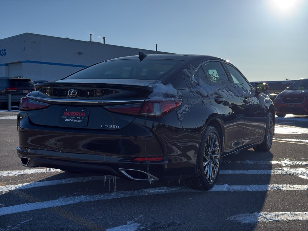 Used 2024 Lexus ES 350 Ultra Luxury w/ Accessory Package (Z1) image 5