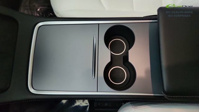 Used 2025 Tesla Model Y Performance AWD/4WD image 52